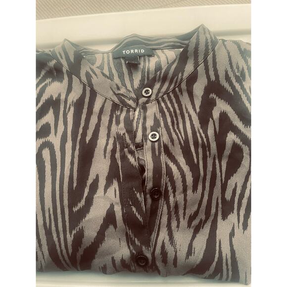 Torrid Sz 3 long line zebra print tunic top lightweight - Picture 5 of 13